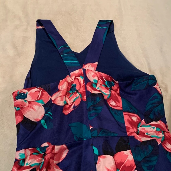 Banana Republic Floral Midi Dress - Picture 4 of 5